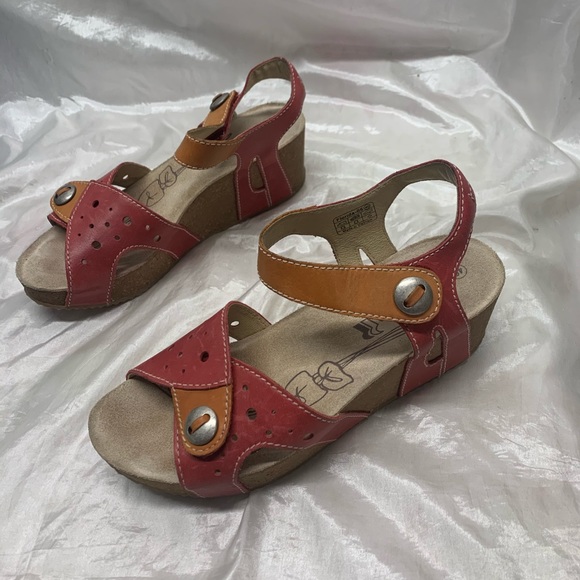 romika wedge sandals